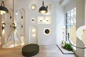Allied Maker Purveyor Of Artisan Crafted Lighting Sets Up Shop In Tribeca Lighting Showroom Showroom Design Interior Design Inspiration
