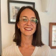 Kelly Prokop's Instagram, Twitter & Facebook