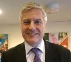 Robert Blay's Instagram, Twitter & Facebook