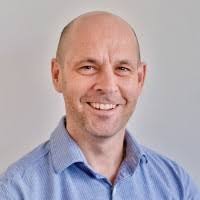 20+ profilů „Lawson“