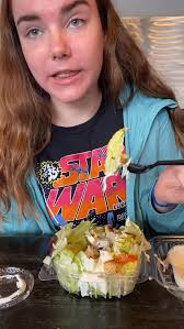 Gracyn with a food review at Pizza 51. #explore #kcfoodreviewer #pizza  #salad #gagaandgracynday