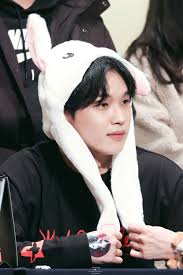 hyunsik btob おしゃれまとめの人気アイデア pinterest elly choi ヒョンシク