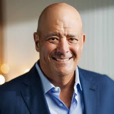 Chris Kowalewski's Instagram, Twitter & Facebook