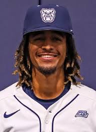 Travis Holt's Instagram, Twitter & Facebook