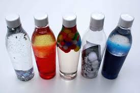 Entdecker Flaschen Fur Babys Und Kleinkinder Wie Du Faszinierendes Spielzeug Selber Mach Babyspielzeug Selber Machen Entdeckerflaschen Baby Spielzeug Basteln