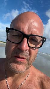 LIVE from the Island