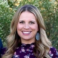 Laura Koop's Instagram, Twitter & Facebook