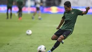 Persija jakarta akhirnya resmi mendatangkan evan dimas. Evan Dimas Resmi Ke Persija Jakarta