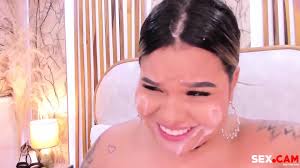 Chubby Girl With Fake Cum On Her Face Sucks A Big Dildo - EPORNER