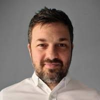 200+ profilů „Terzić“