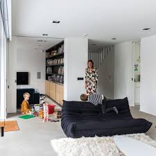The Socialite Family On Instagram Personnalite Derriere Le Compte Instagram Bonjourgeorges Cristina Balducci Qui Travaille Egale Idee Deco Bean Bag Maison