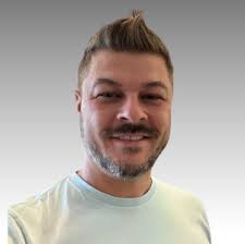 Leadership, Faculty & Staff