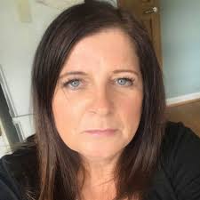 Hello 👋🏼 could anyone please recommend a driving instructor 🙏🏻