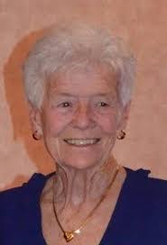 Laura Evers's Instagram, Twitter & Facebook