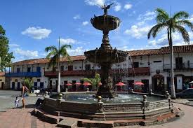 Santa fe de antioquia fue fundada en 1541 al fusionarse dos poblaciones. Santa Fe De Antioquia Viajero Nomada
