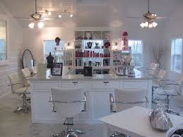 Home Lux Beauty Bar Boutique In Westminster Md Beauty Bar Beauty Bar Boutique Beauty Salon Decor