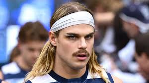 Bailey Smith hosts secret meeting with AFL CEO and Geelong bosses : r/AFL