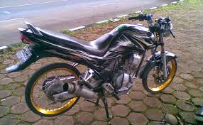 Kumpulan foto modifikasi yamaha scorpio z terbaru gambar via malaysia1313.blogspot.com. Modifikasi Scorpio Z Cute766