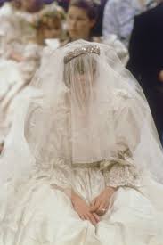 Princess diana wedding dress designer the wedding gown was created by welsh designer duo elizabeth and david emanuel, who were married at the time, though divorced in 1990. Princess Diana S Wedding Dress Every Detail Of Princess Diana S Iconic Wedding Gown