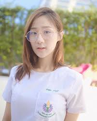 Pin By R W On Model In 2020 Cute Nurse Model Fashion