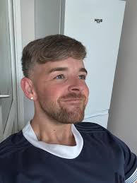 11,500+ STREAMS ON SPOTIFY🥹 PLAYS ON USA RADIO🇺🇸 & OVER 100 DIFFERENT  COUNTRIES WTF!!!! America leading the most plays🤯Thank you to everyone  who's streamed if you need me🤍