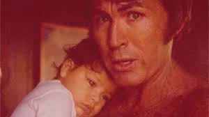 En memoria del Sr. Cary Sinclair Griffin (1932-2019), con un fuerte abrazo  para Ana Carla Sinclair