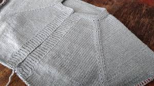 Yakadan Baslamali Kolay Large Beden Hirka Yapimi 1 Bolum Youtube Baby Knitting Patterns Hirkalar Orgu Desenleri