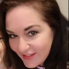 Dena Brennan's Instagram, Twitter & Facebook