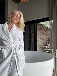 Lia Ann Kovach (@liathemommy) • Threads, Say more