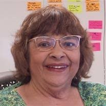 Melanie Thompson's Instagram, Twitter & Facebook