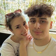 Rose Renda (@theroserenda) • Instagram photos and videos