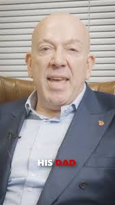 Liam Tuffs @liamtuffs joins us to discuss his crazy life