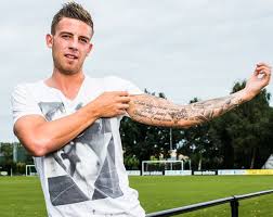 Jun 07, 2021 · toby alderweireld is married to his childhood sweetheart, shani van mieghem. Toby Alderweireld Wiki 2021 Girlfriend Salary Tattoo Cars Houses And Net Worth
