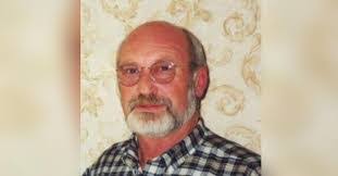 Ken Carl's Instagram, Twitter & Facebook