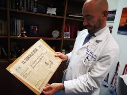 Matteo bassetti is head of the infectious diseases division of the santa maria misericordia matteo bassetti md, phd. San Martino Il Giovane Neo Direttore Di Infettivologia Fra Lotta Ai Batteri Resistenti Ricerca E Campagna Vaccini Video Lavocedigenova It