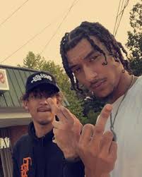 Young Des💫🦋 (@youngdesx4) • Instagram photos and videos