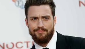 He began performing at age six, and appeared in films such as angus, thongs and perfect snogging and the illusionist before starring roles in the films nowhere boy, in. Tenet Revelan Detalles Sobre El Papel De Aaron Taylor Johnson