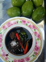 Tipe kedondong yang sangat bagus buat dijadikan bonsai yakni kedondong hutan. Buah Kedondong Atau Buah Amrah Restoran D Limau Nipis Facebook