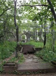 The overlook mountain house was able to hold 300 guests. Overlook Mountain House Ruins Outside Of Woodstock Ny Although This Is A Beautiful Ruin I Always Wonder What The House Was Like An Natur Architektur Fotos