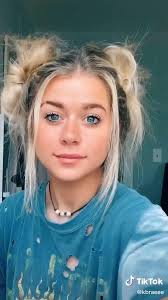 Daisy Becker (daisyb0734)