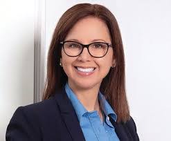 Jennifer Hunter's Instagram, Twitter & Facebook