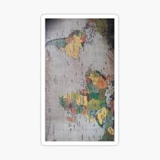 Os fusos horários corrigiram em parte o problema ao colocar os relógios de cada região no mesmo tempo solar médio. Mapa Stickers Redbubble