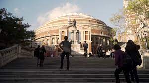 Under the dome bölüm adı: Film Music At The Royal Albert Hall Youtube