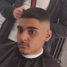 ▷ Coffee & barbershop