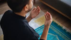 Bacaan doa sholat hajat dan tata cara niat doa setelah sholat hajat yang mustajab waktu yang baik, keutmaan atau manfaat. Dzikir Dan Doa Setelah Sholat Tahajud Dipercaya Bisa Wujudkan Keinginan Bunda