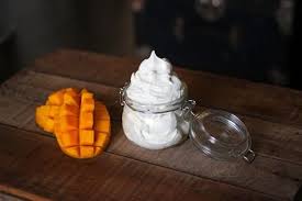Produits De Beaute Maison 15 Idees Diy Beurre Fait Maison Pour Le Corps Beurre Corporel Recette Beaute