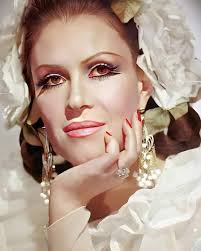 Lucha Villa "La Grandota De Camargo"