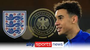 Bayern munich teenager jamal musiala has decided to play for the germany national team instead of england after a talk with head coach joachim loew. Jamal Musiala England And Germany Battle Over Bayern Munich Talent Youtube