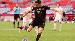 Napastnik bayernu monachium strzelił gola w szóstym ligowym meczu z rzędu. Bundesliga Lewandowski Bohaterem Ostatniej Akcji Polak Pobil Rekord Muellera Wiadomosci Polskieradio24 Pl