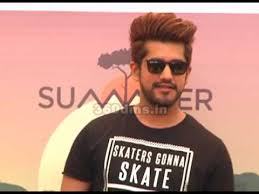 What is the net worth of suyyash rai ? Kishwer Merchant Suyyash Rai At Max Summer 17 Collection Launch Youtube